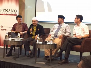Forum Nusantara "Mengenang Tok Guru Nik Aziz: Islam dan Kepelbagaian" 